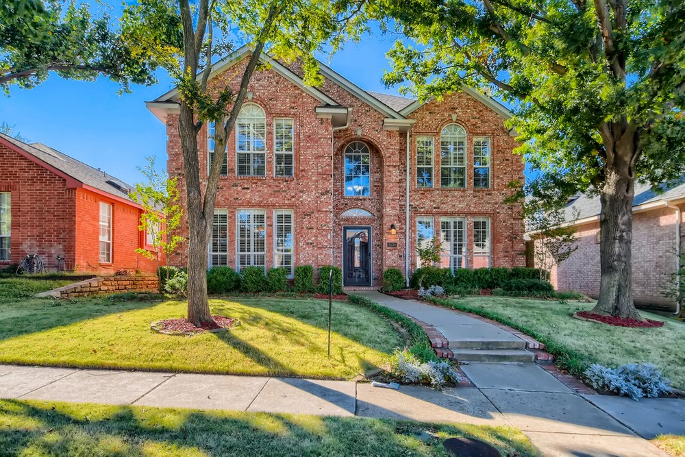 3530 Lark Meadow Way Dallas TX 75287