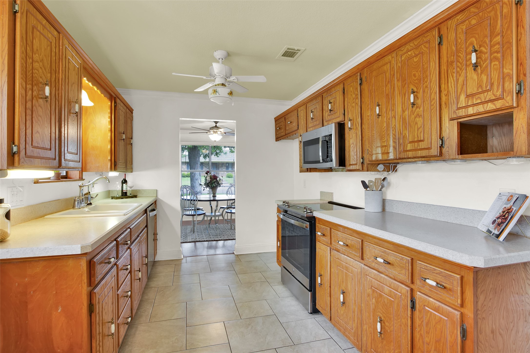 2601 Arapaho Circle Denison TX 75020