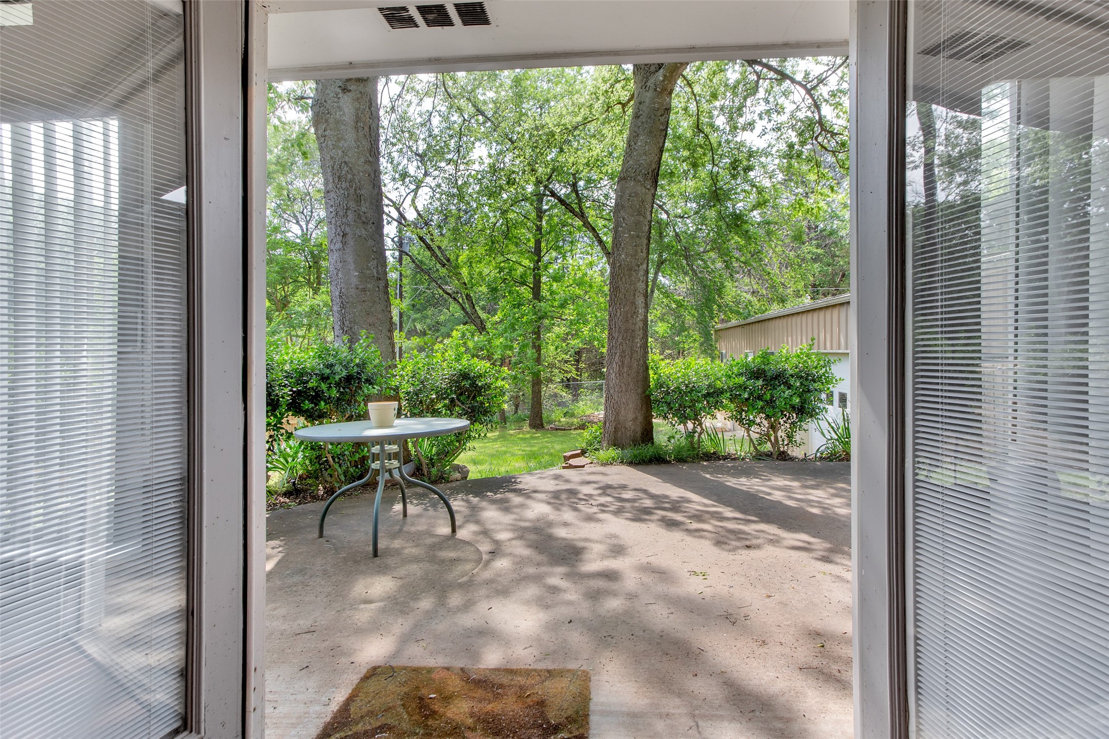 2601 Arapaho Circle Denison TX 75020