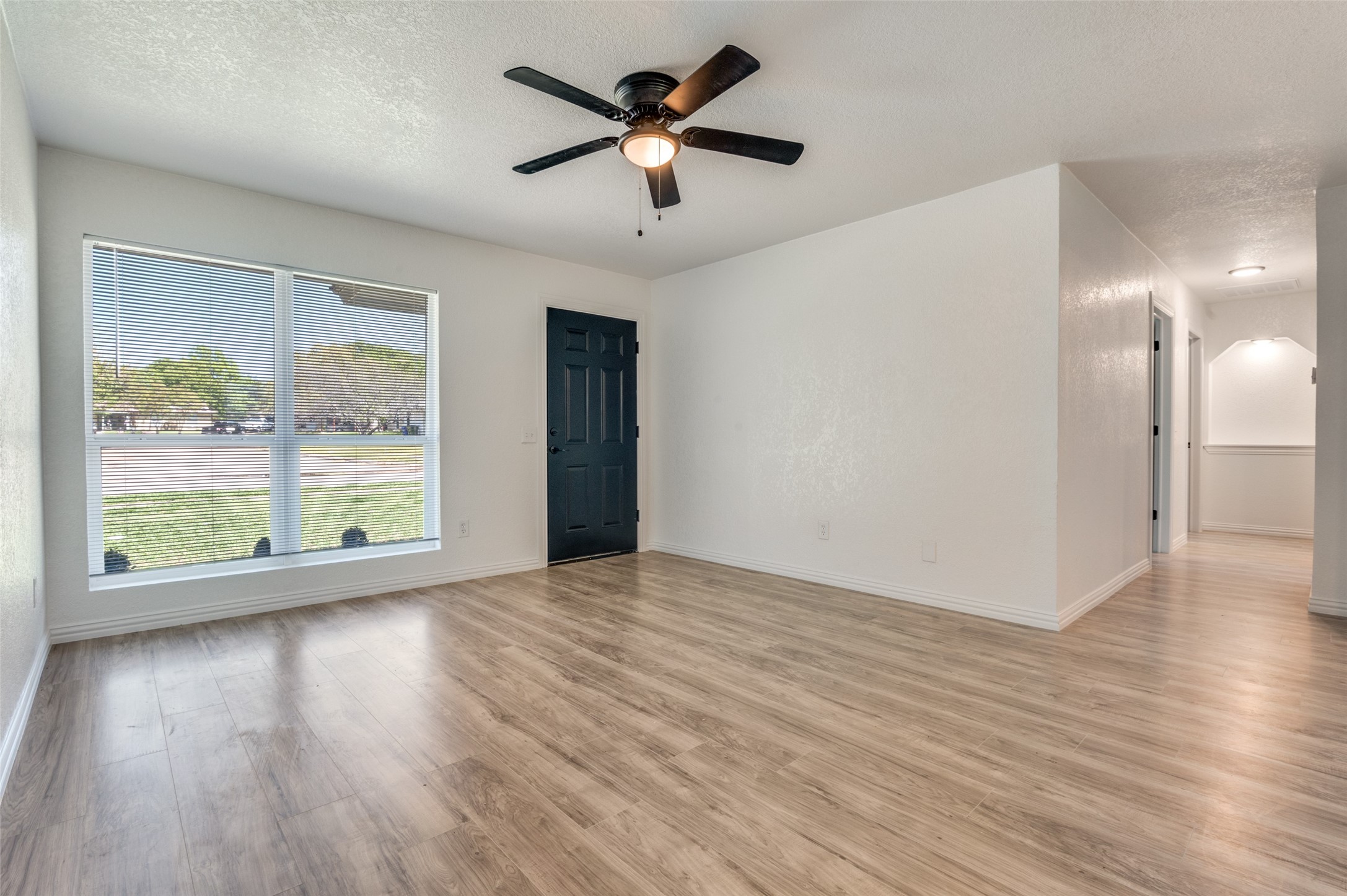 4625 Kyle Drive Balch Springs TX 75180