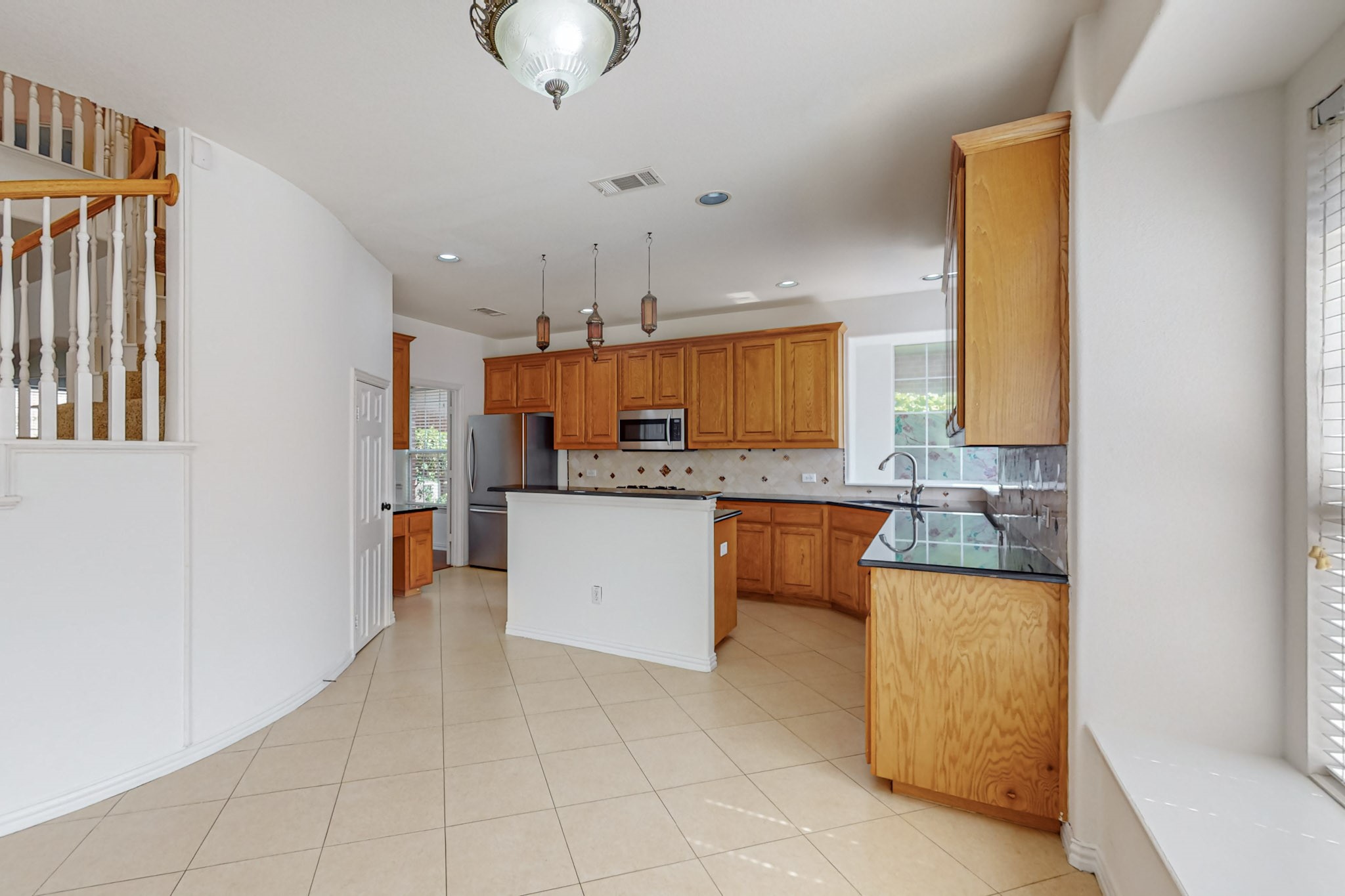 8609 Rugby Drive Irving TX 75063