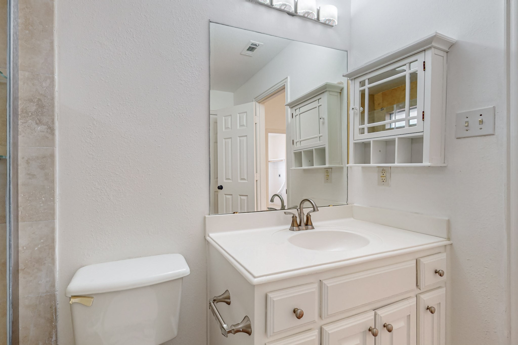 8609 Rugby Drive Irving TX 75063