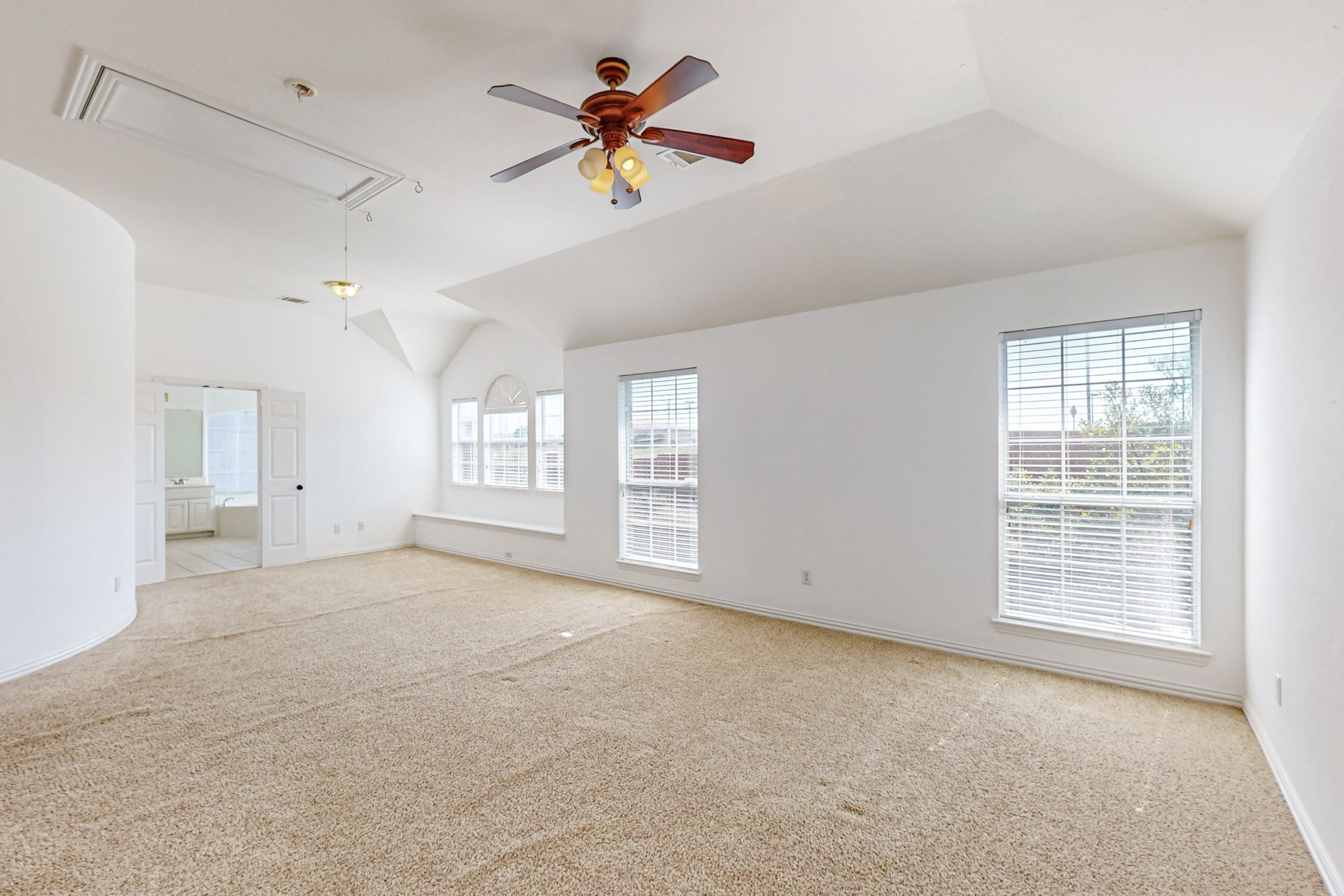 8609 Rugby Drive Irving TX 75063
