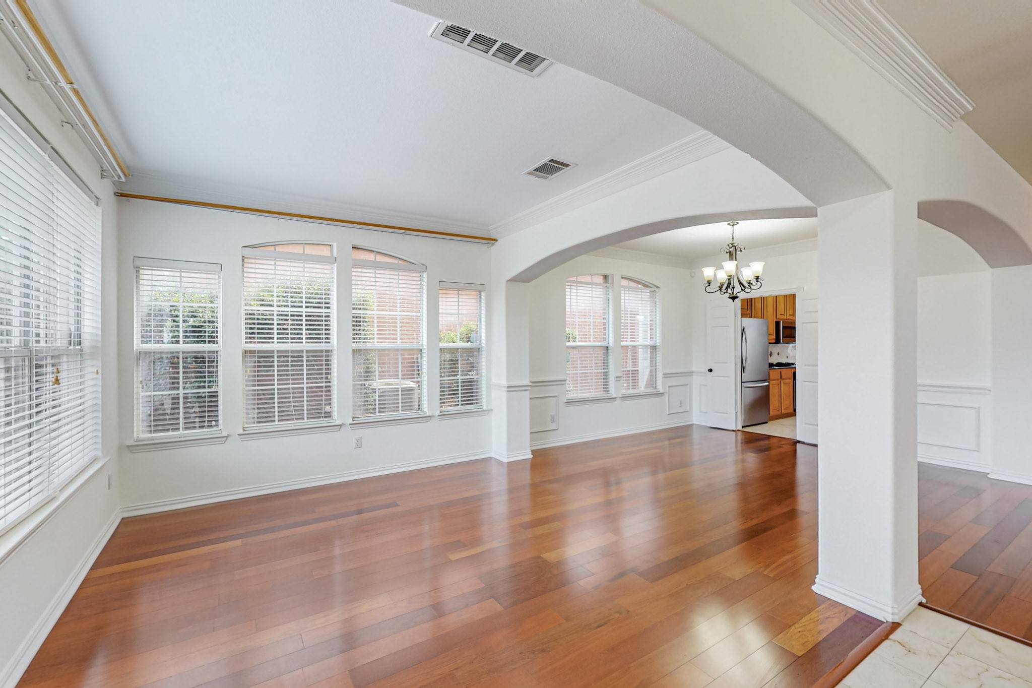 8609 Rugby Drive Irving TX 75063