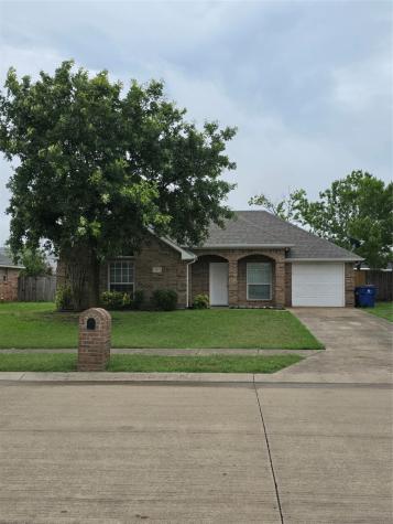 632 Oliver Lane Waxahachie TX 75165