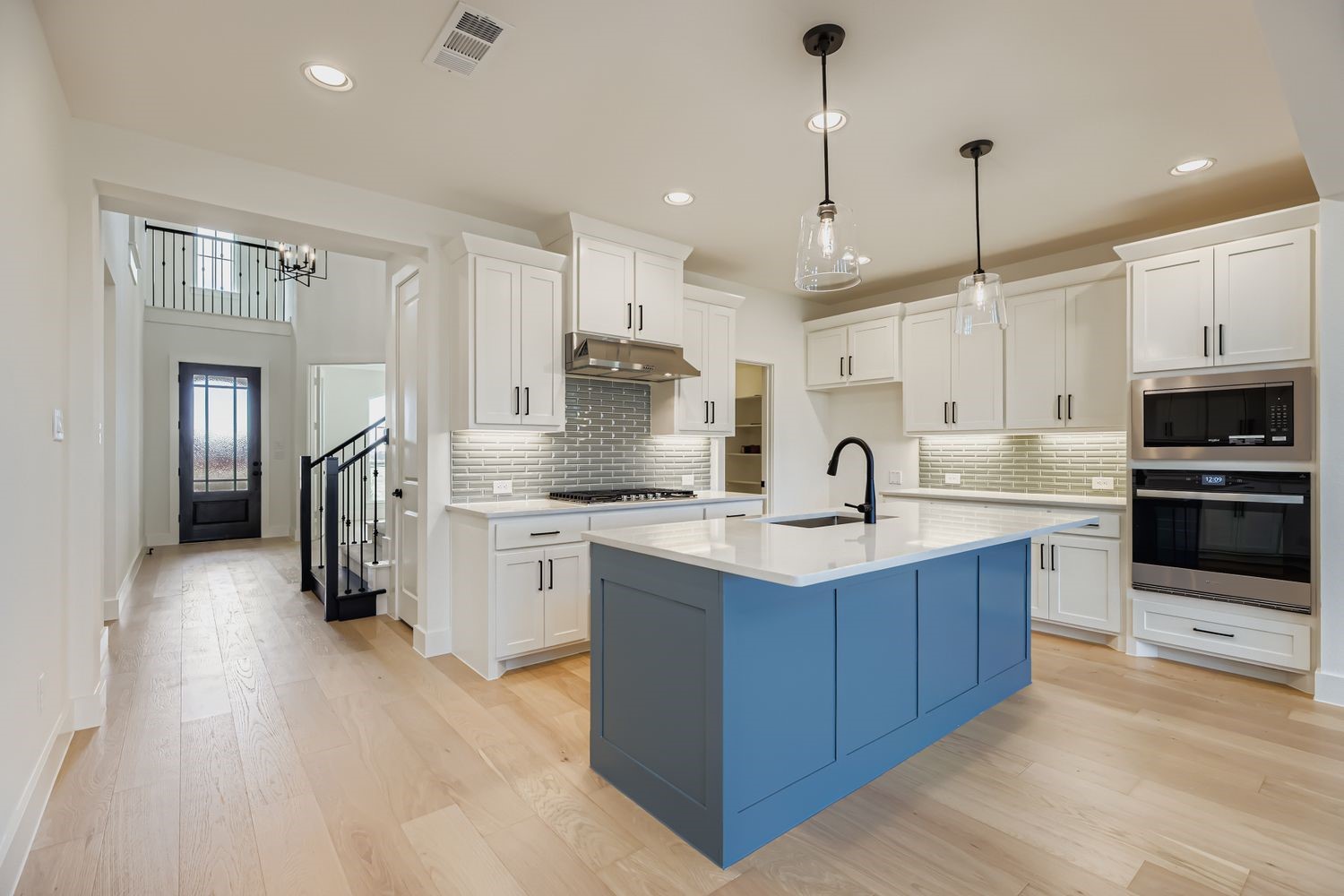 2204 Berman Street Celina TX 75009