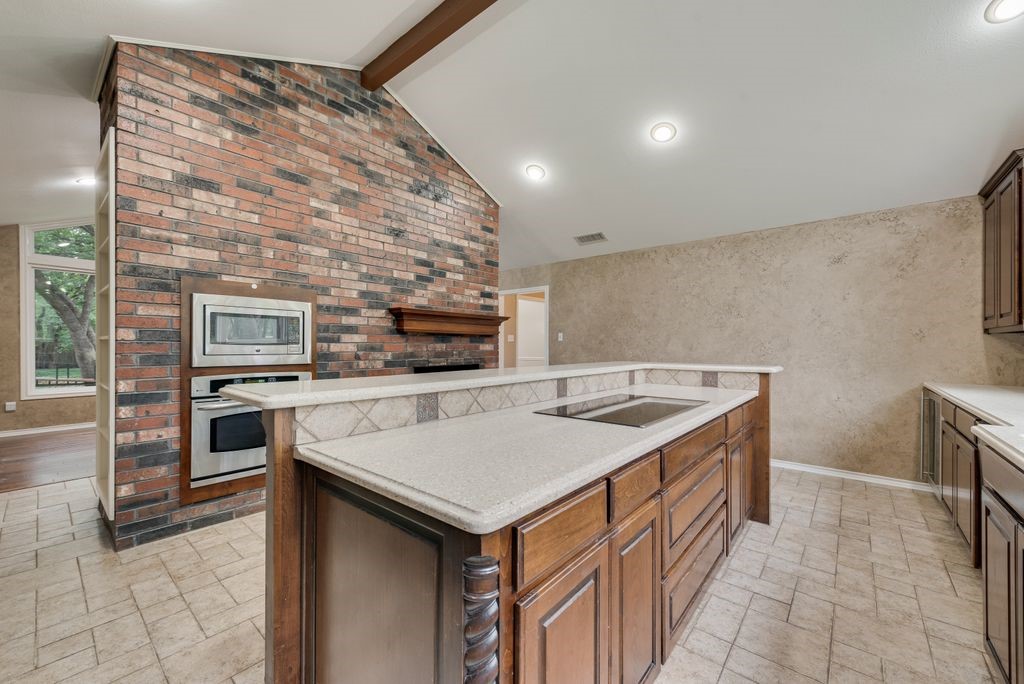 4500 Hacienda Drive Arlington TX 76017