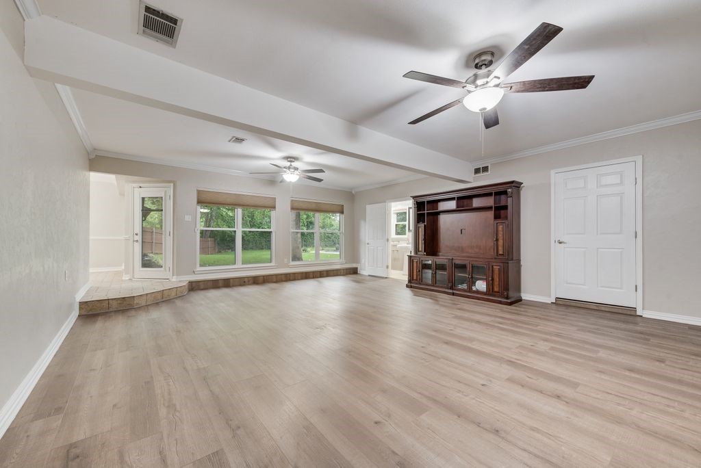 4500 Hacienda Drive Arlington TX 76017
