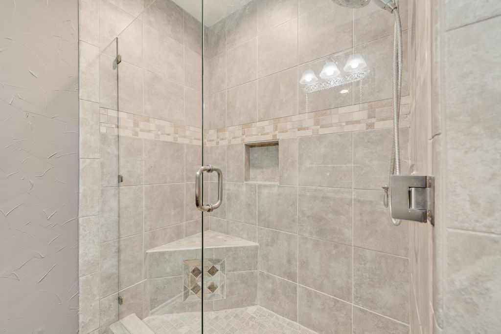 4500 Hacienda Drive Arlington TX 76017