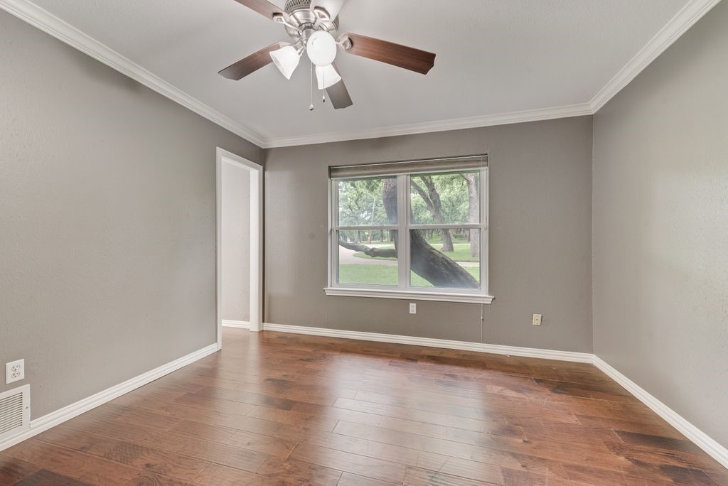 4500 Hacienda Drive Arlington TX 76017