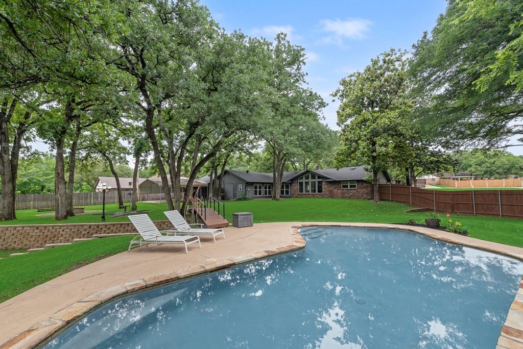 4500 Hacienda Drive Arlington TX 76017