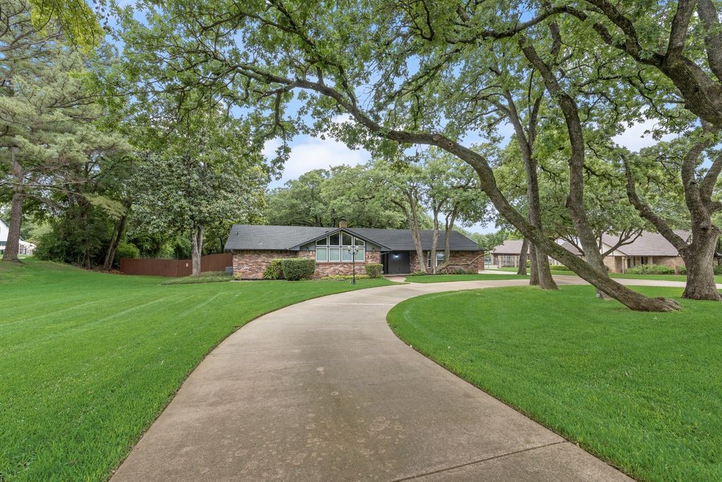 4500 Hacienda Drive Arlington TX 76017