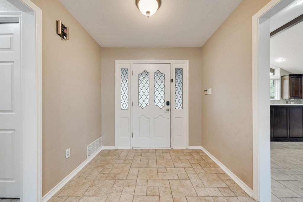 4500 Hacienda Drive Arlington TX 76017