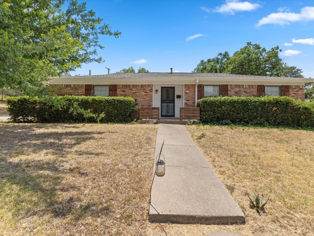 4901 Bonnell Avenue Fort Worth TX 76107