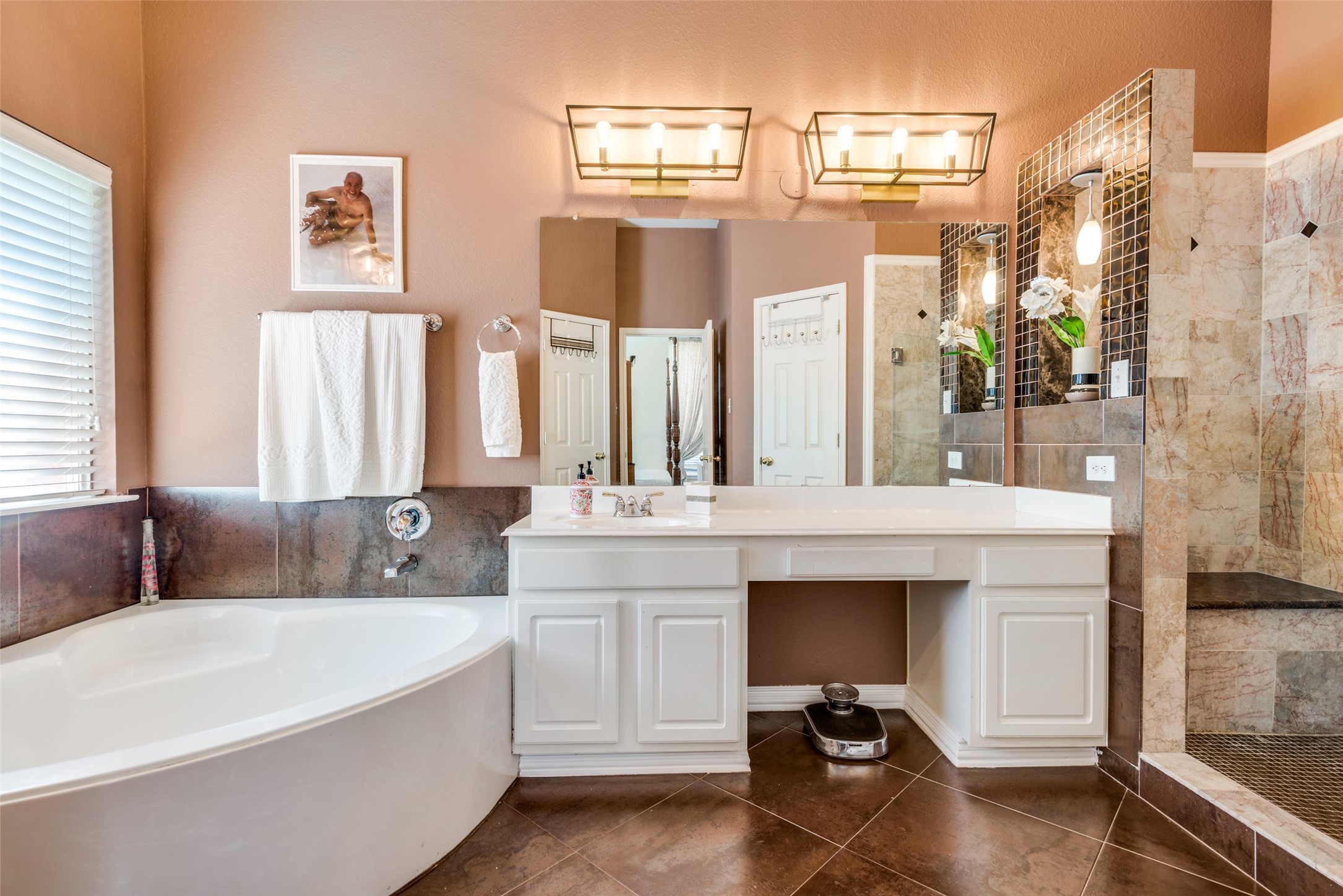 6417 Creekdale Drive The Colony TX 75056
