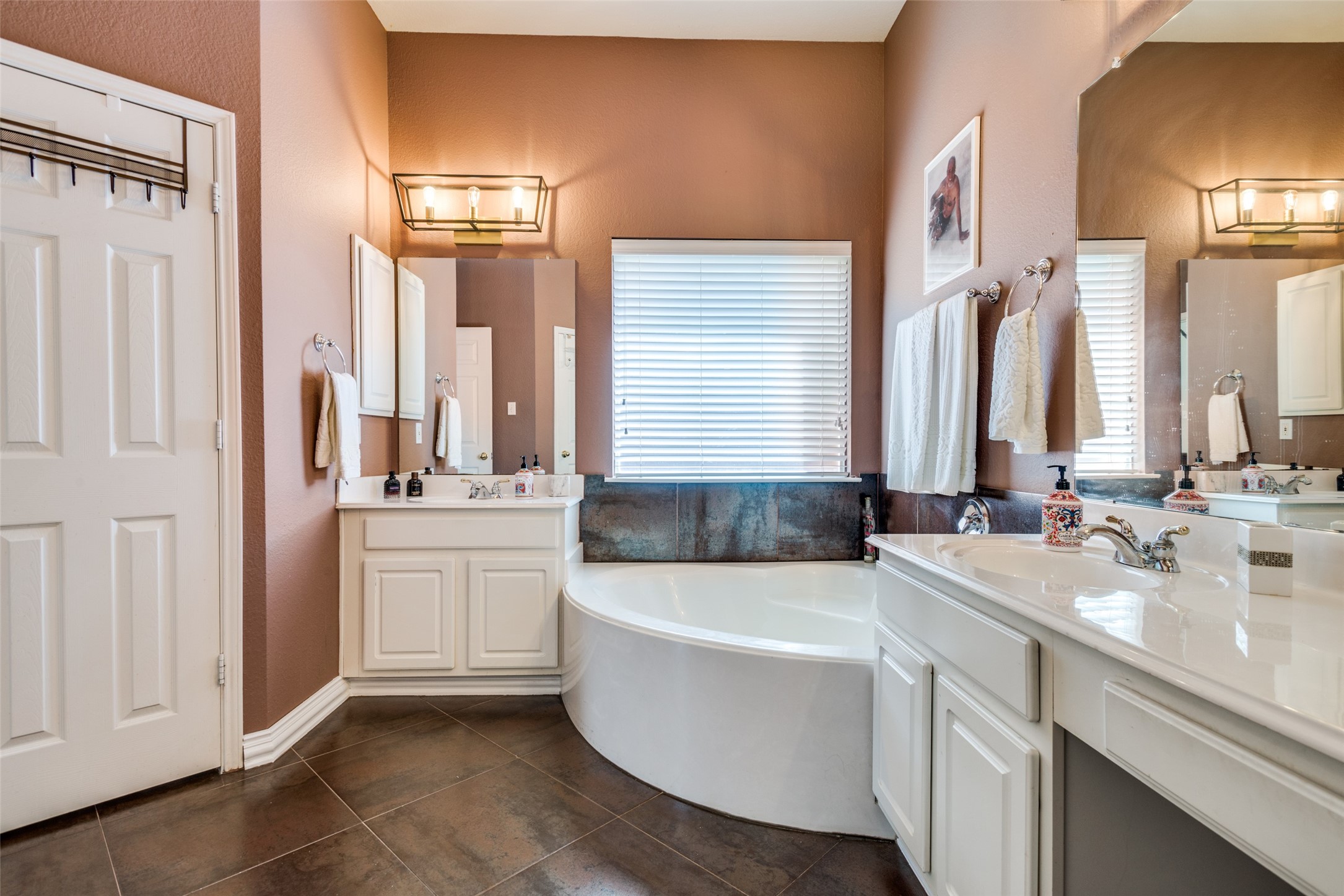 6417 Creekdale Drive The Colony TX 75056
