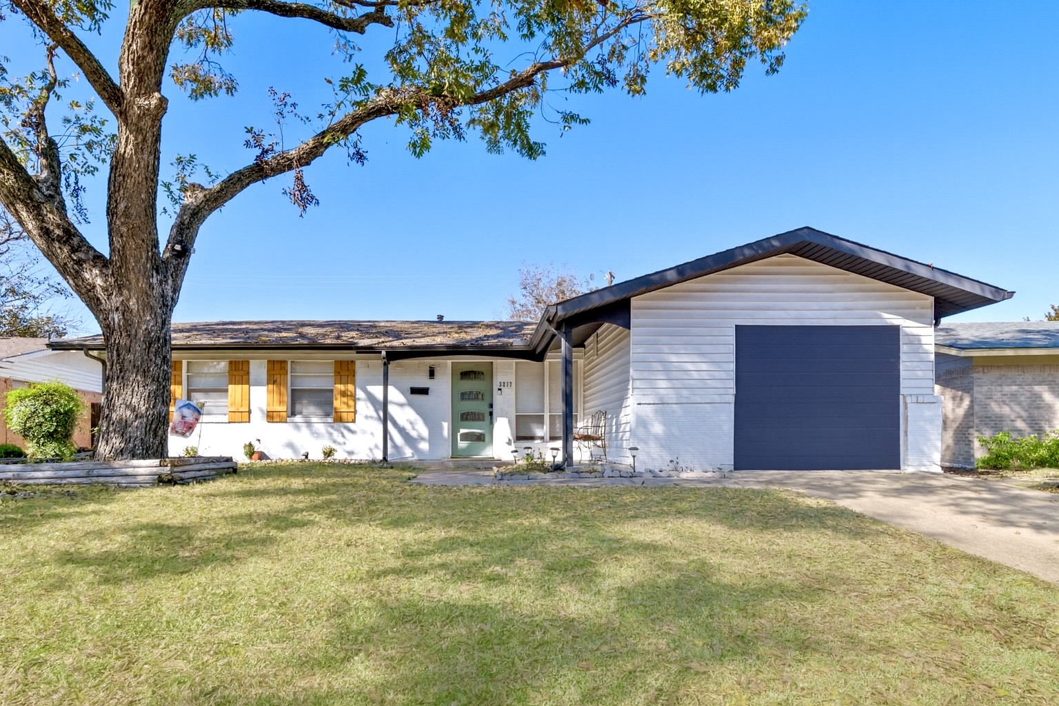 3217 Centennial Drive Garland TX 75042