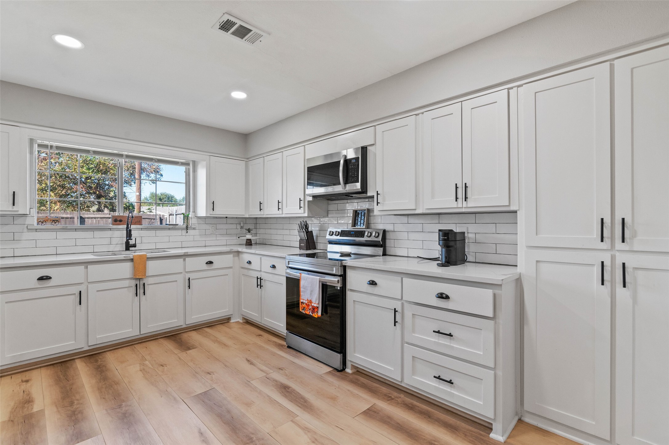 3217 Centennial Drive Garland TX 75042