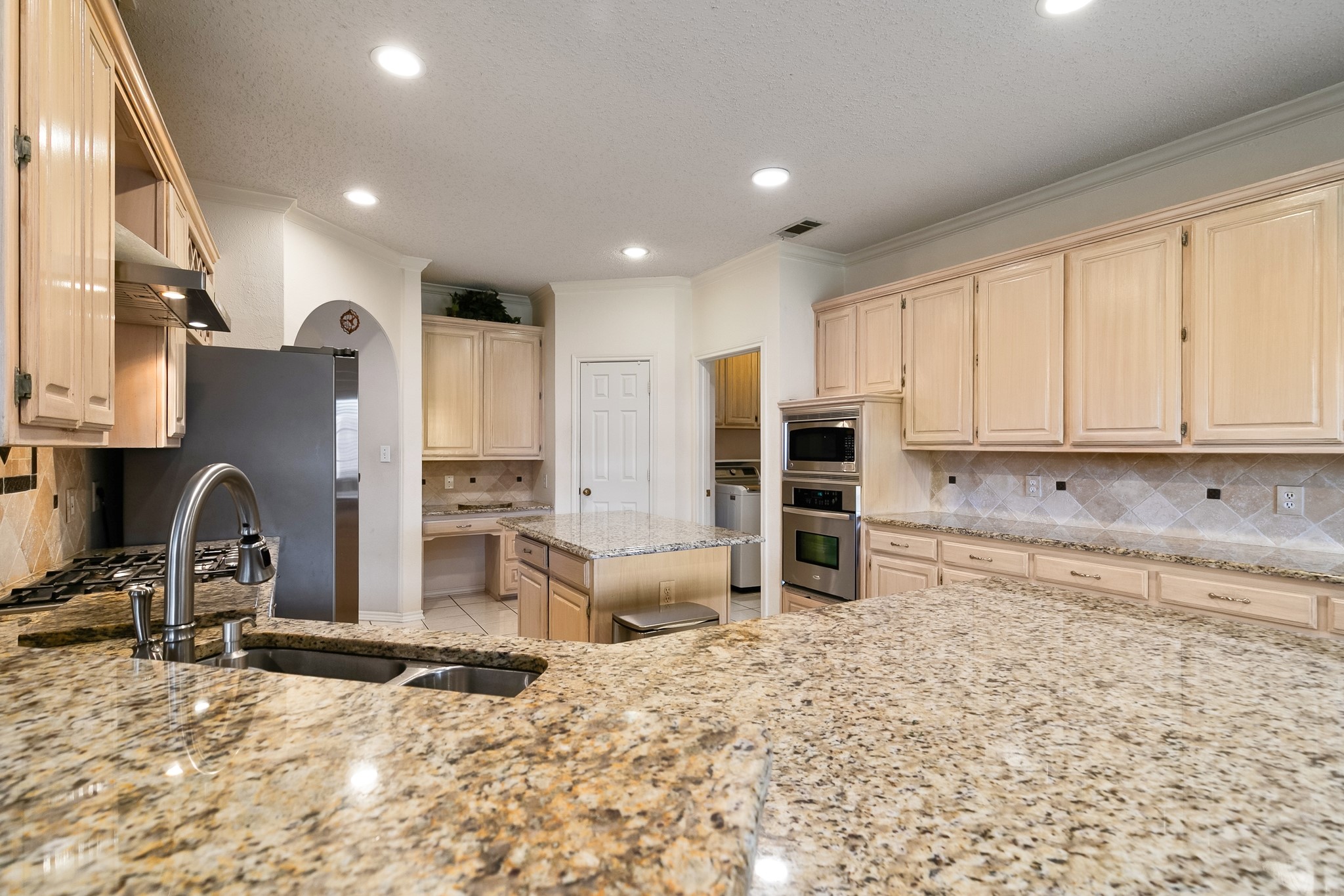 6701 Laramie Drive Plano TX 75023