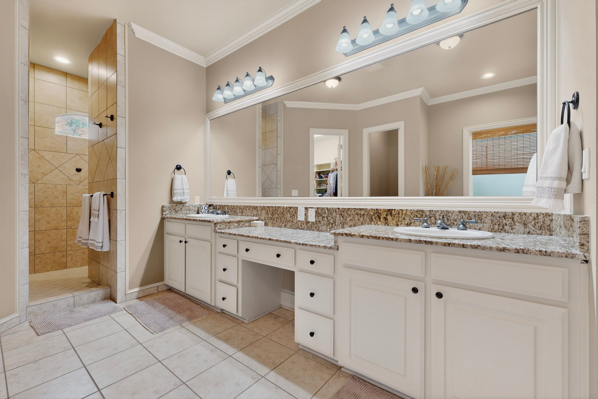 2206 Makena Court Corinth TX 76210