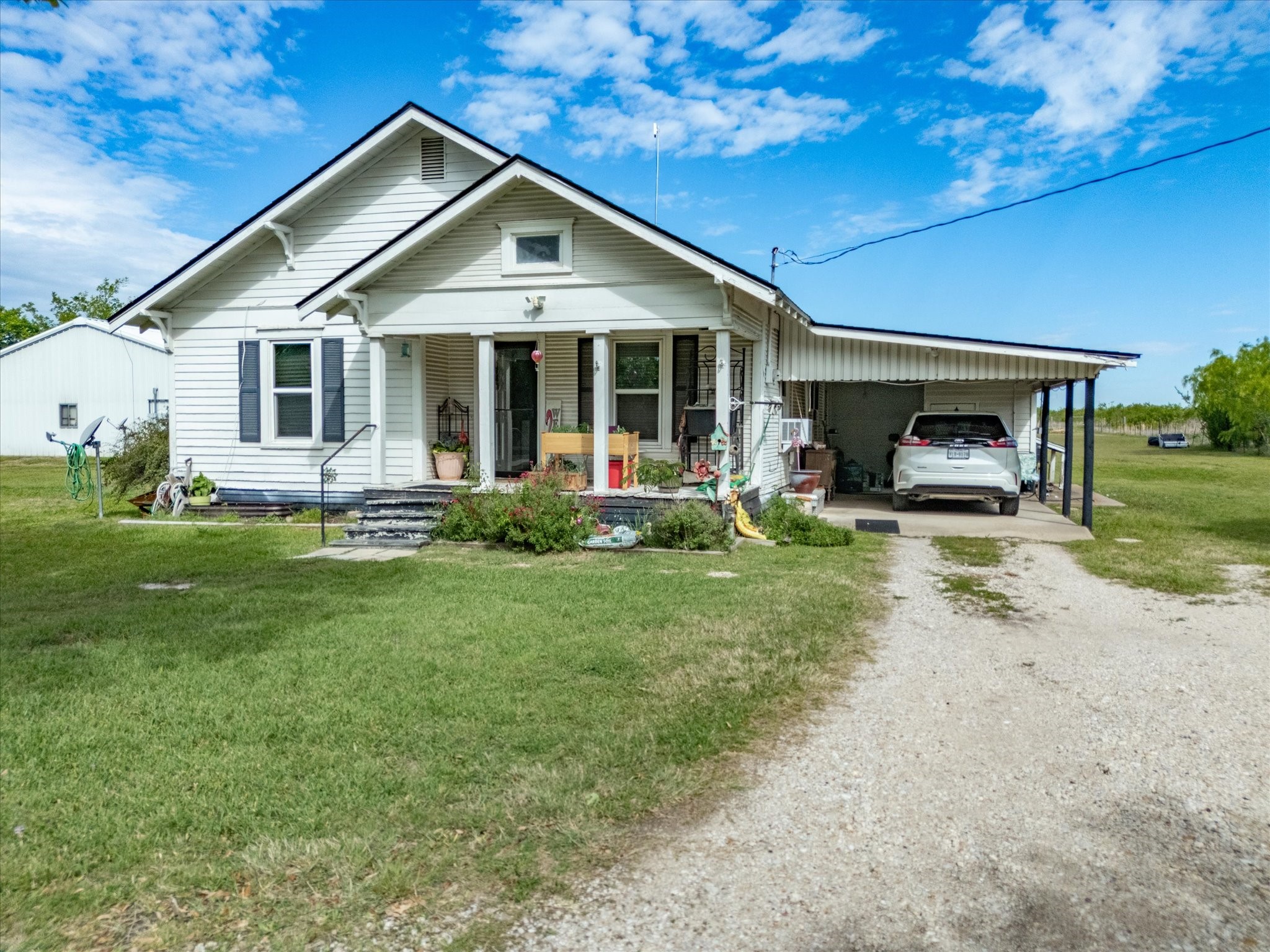2414 E Ennis Avenue Ennis TX 75119
