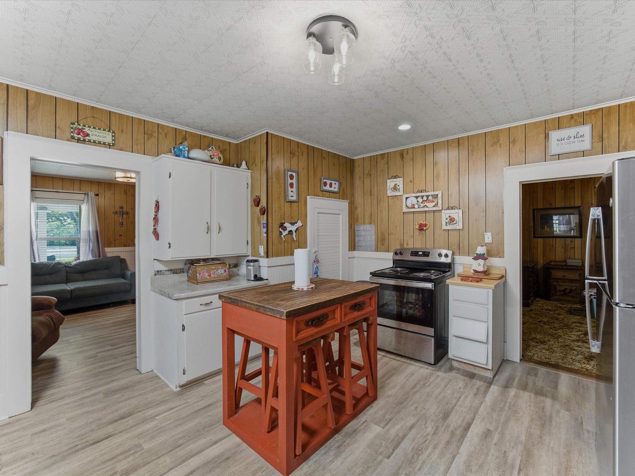 2414 E Ennis Avenue Ennis TX 75119
