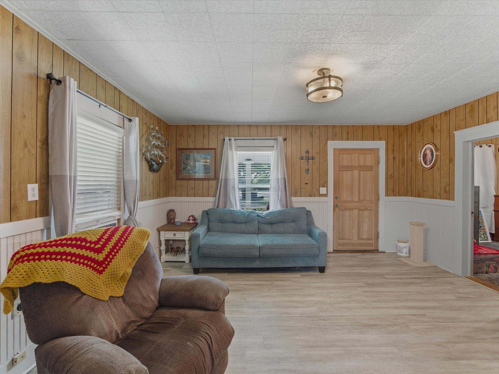 2414 E Ennis Avenue Ennis TX 75119