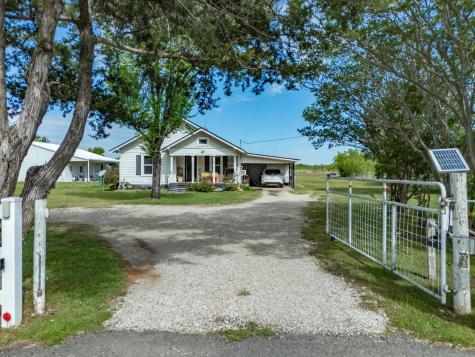 2414 E Ennis Avenue Ennis TX 75119