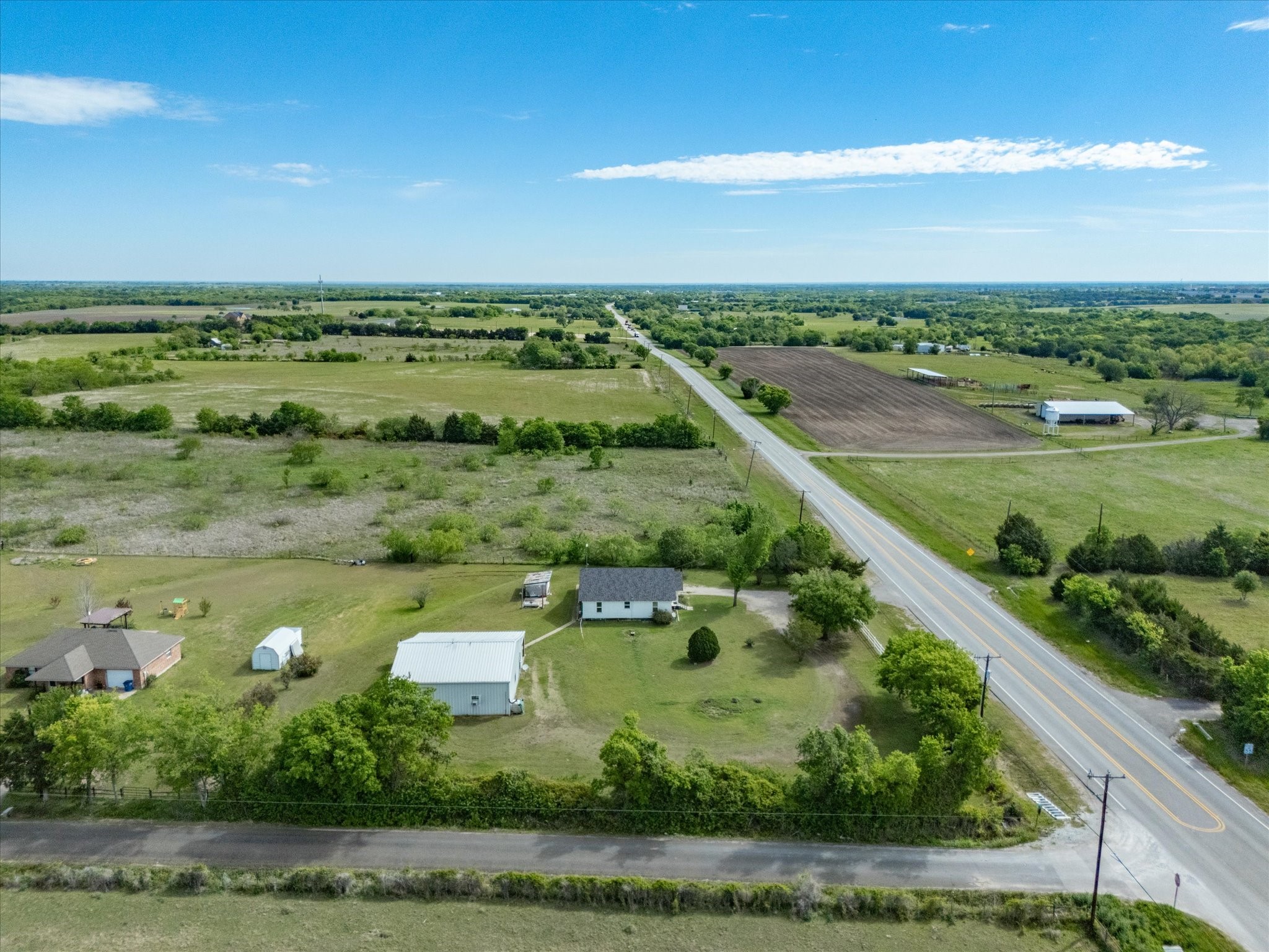 2414 E Ennis Avenue Ennis TX 75119