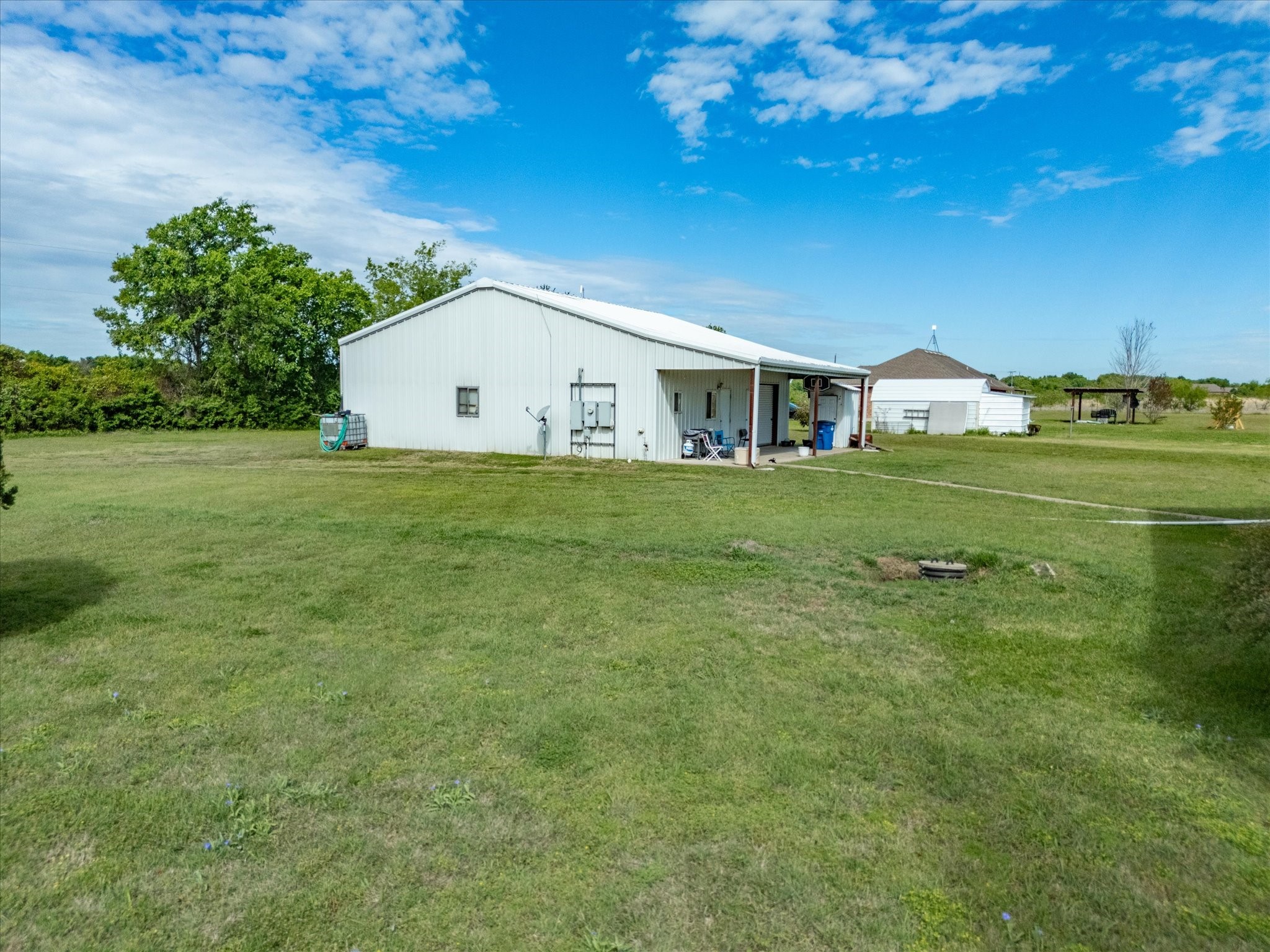 2414 E Ennis Avenue Ennis TX 75119