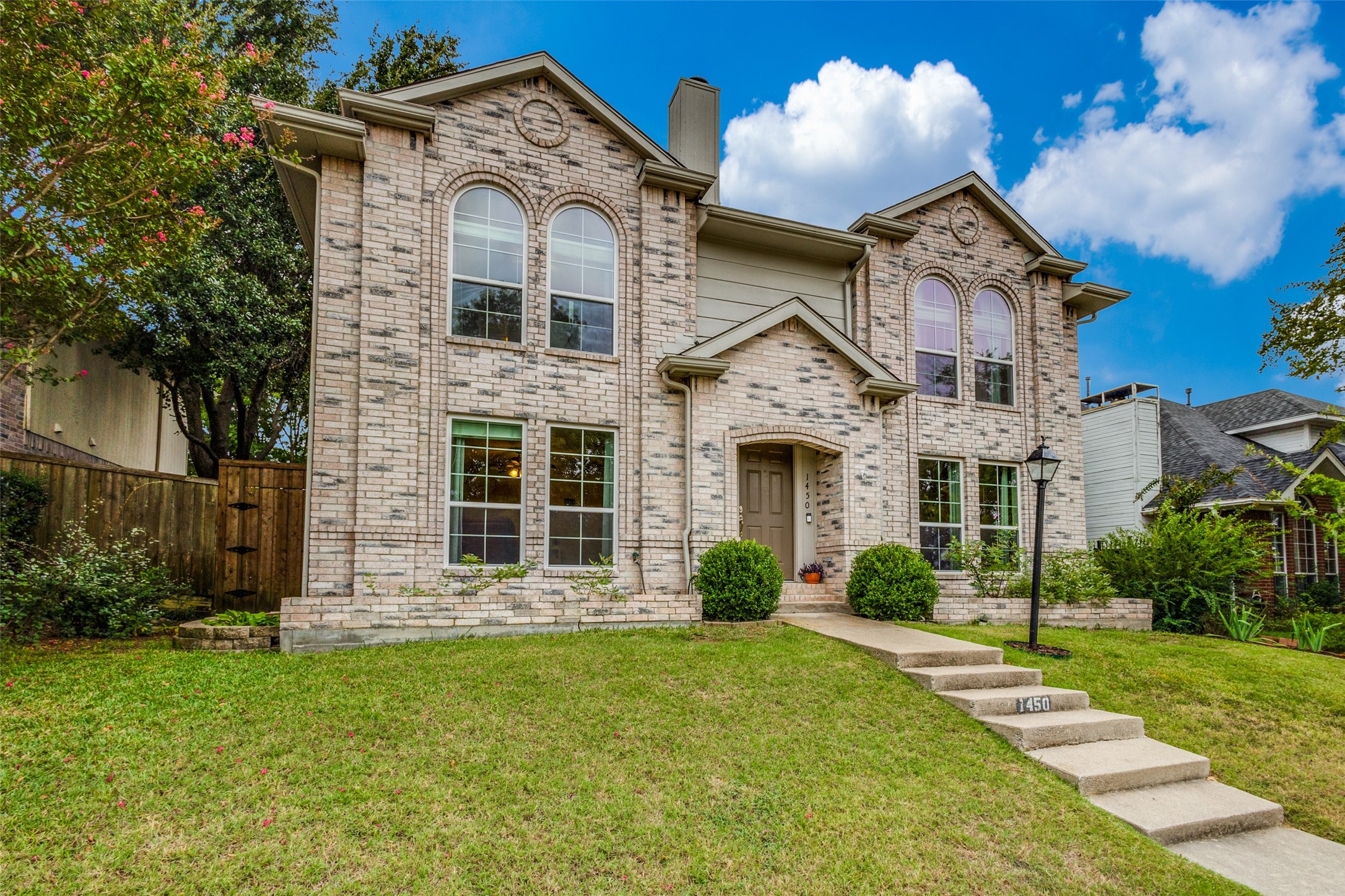 1450 Creekview Drive Lewisville TX 75067