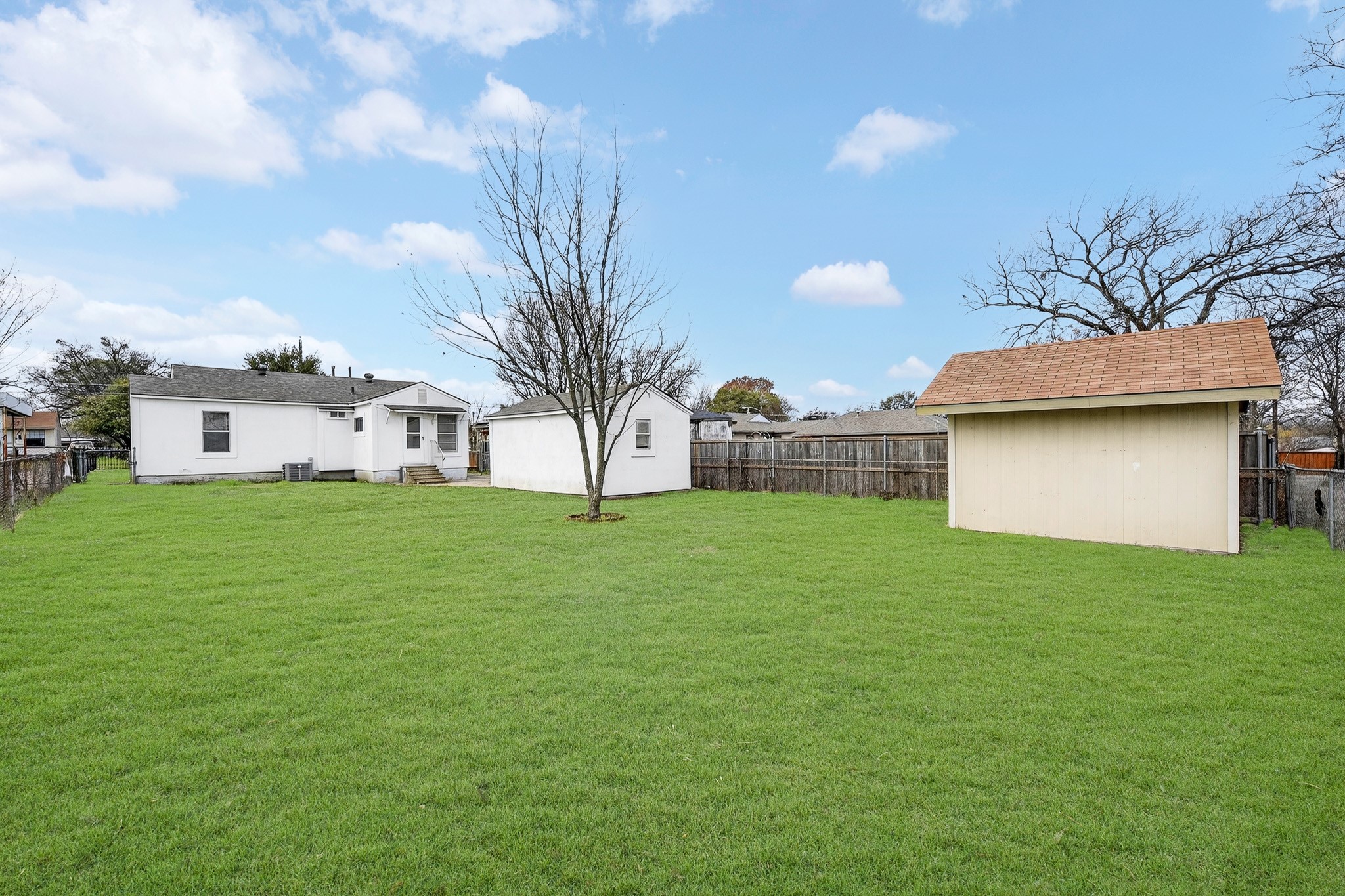 4123 Dawes Drive Dallas TX 75211