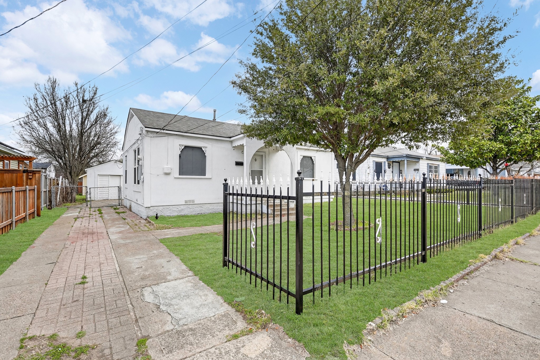 4123 Dawes Drive Dallas TX 75211