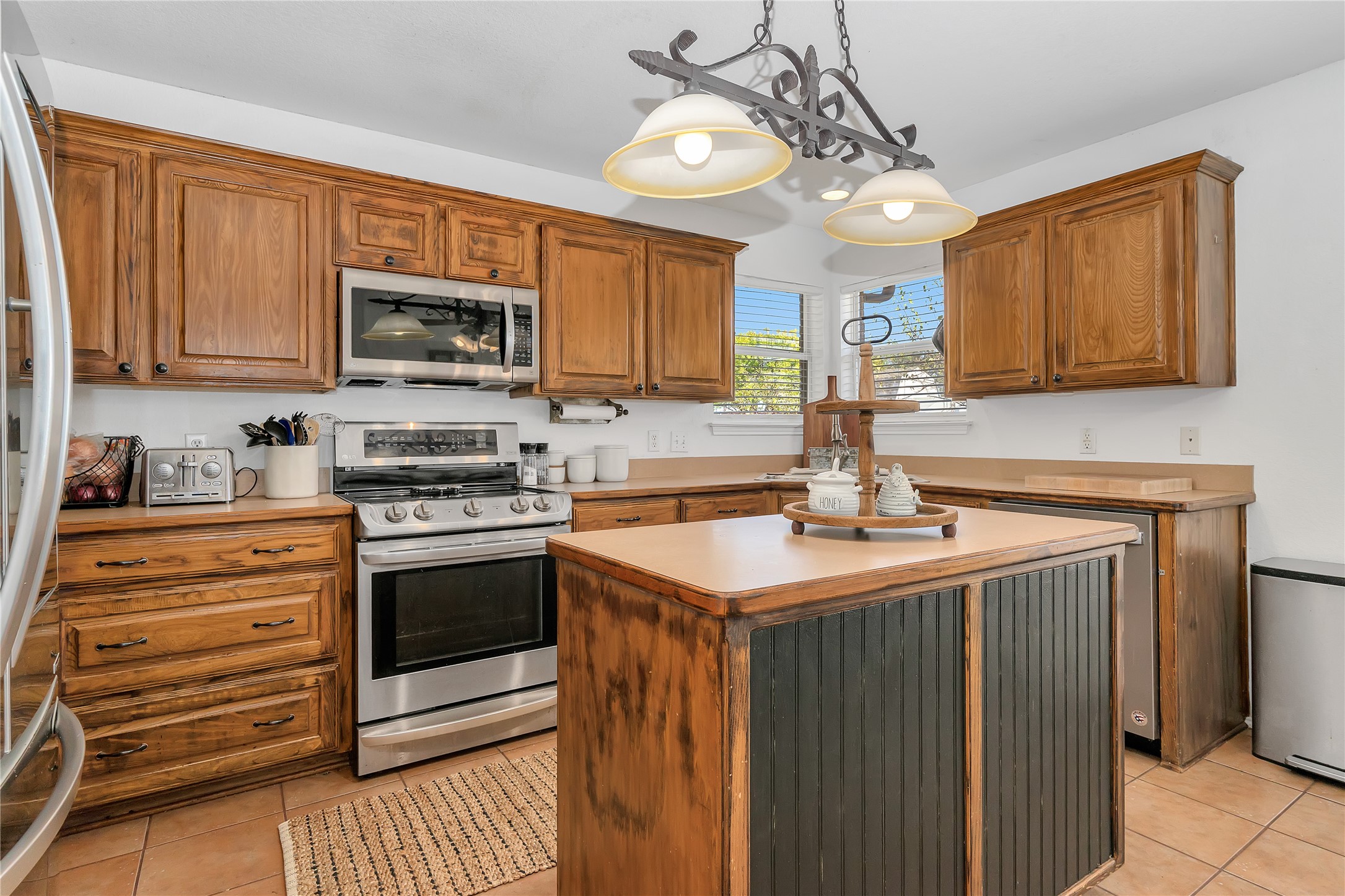 11008 Flores Trail Crowley TX 76036