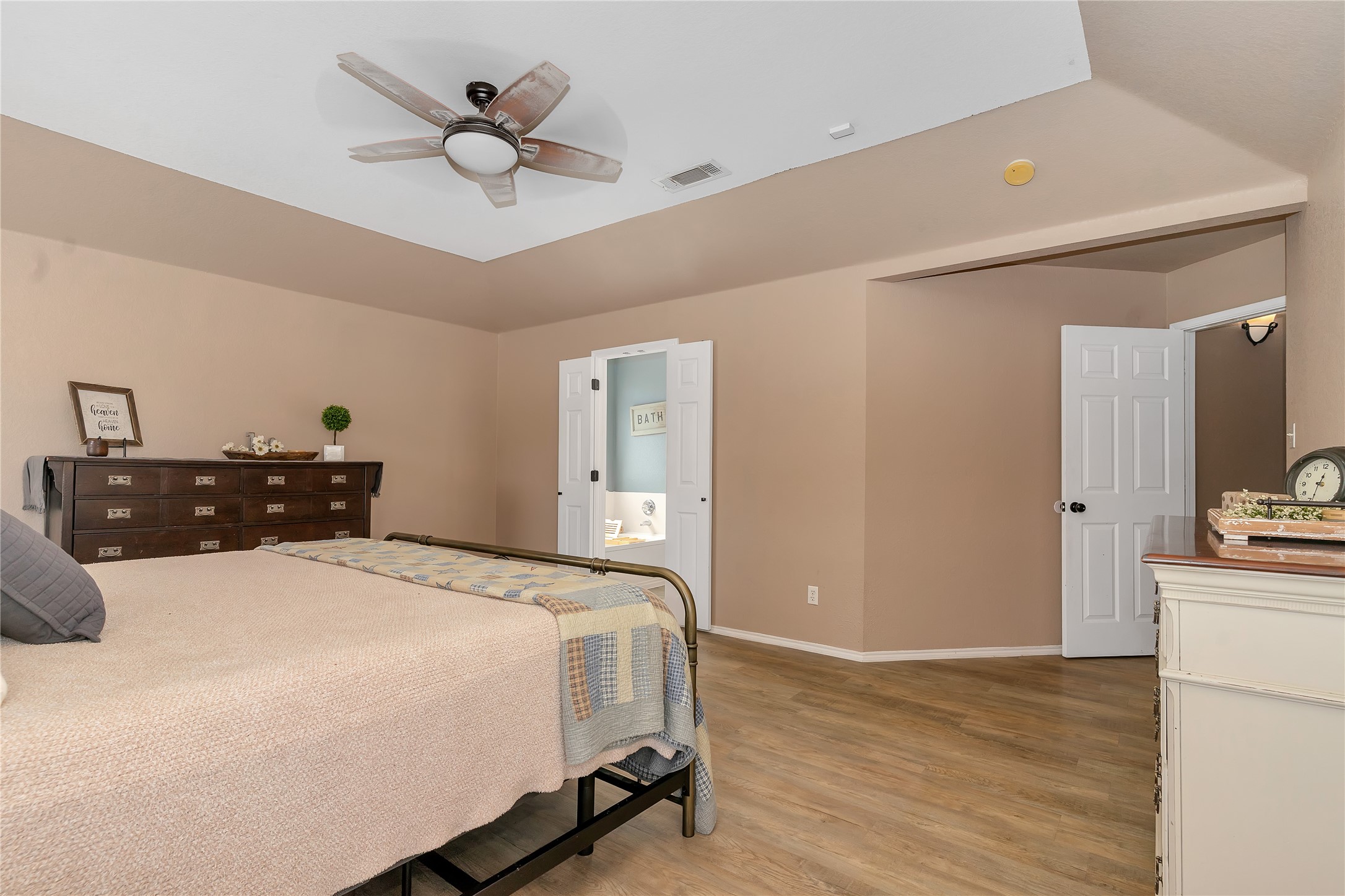 11008 Flores Trail Crowley TX 76036