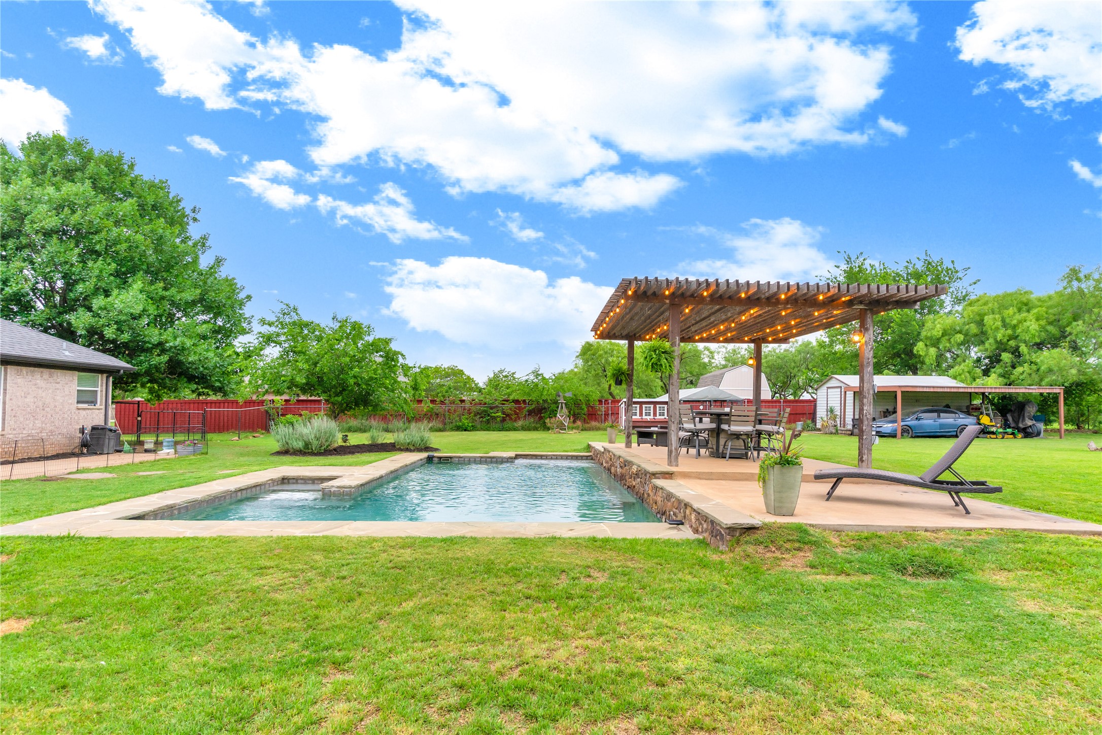 11008 Flores Trail Crowley TX 76036