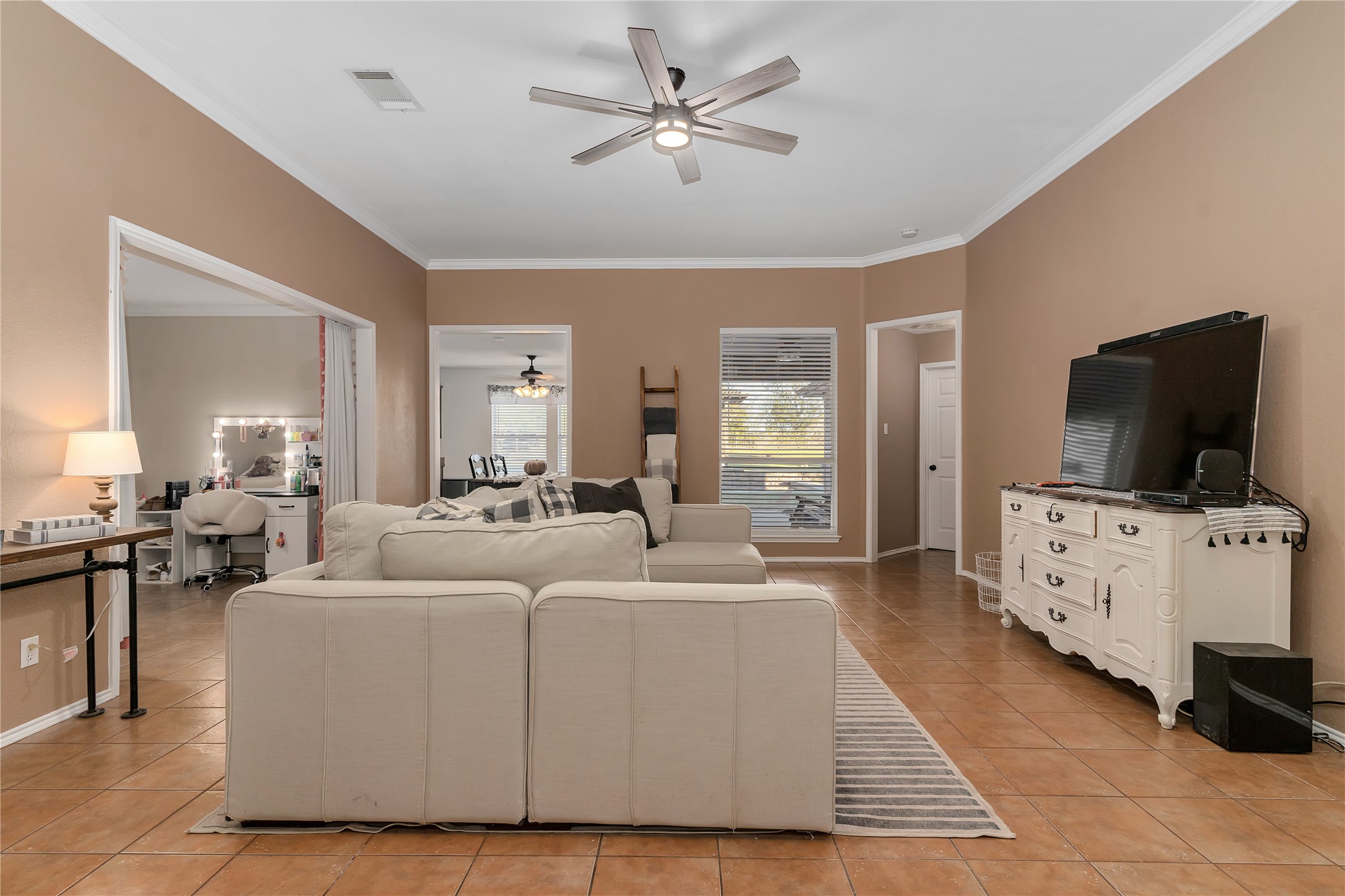 11008 Flores Trail Crowley TX 76036