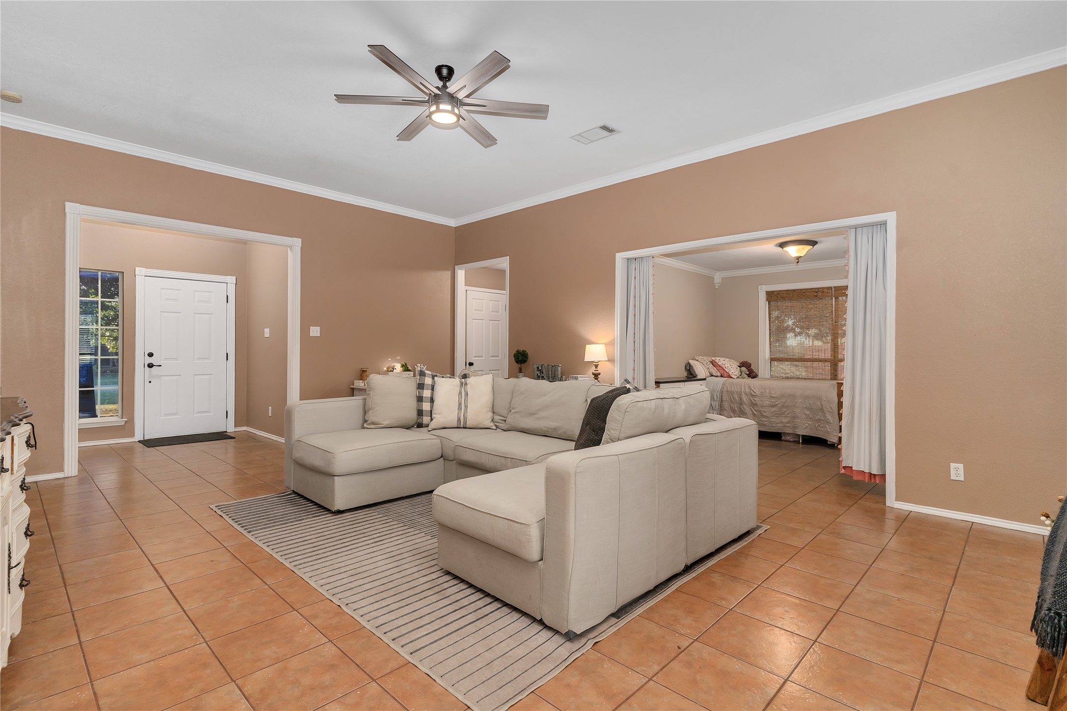 11008 Flores Trail Crowley TX 76036