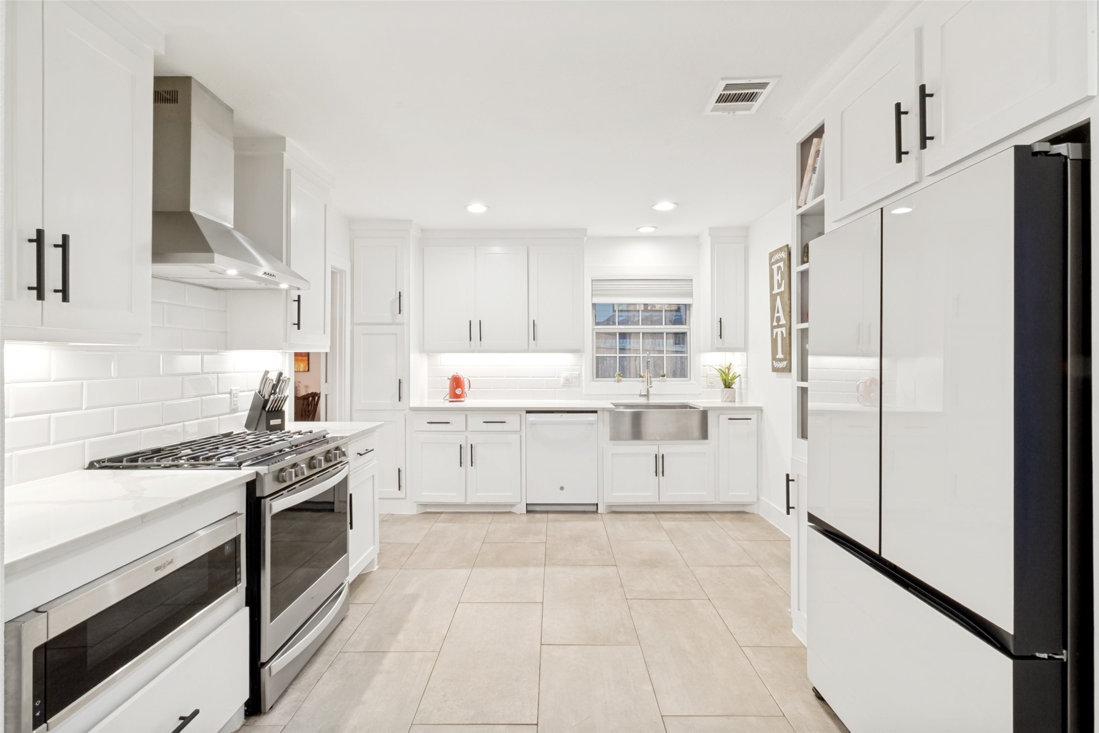 6867 Gaston Avenue Dallas TX 75214