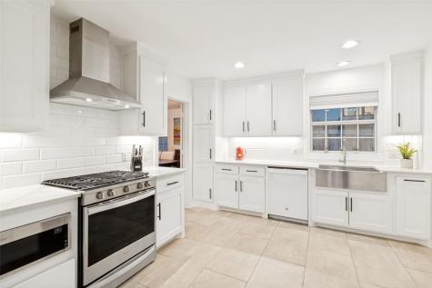 6867 Gaston Avenue Dallas TX 75214
