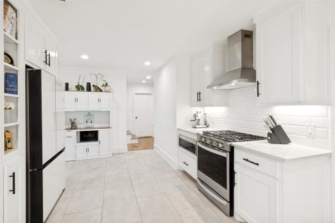 6867 Gaston Avenue Dallas TX 75214