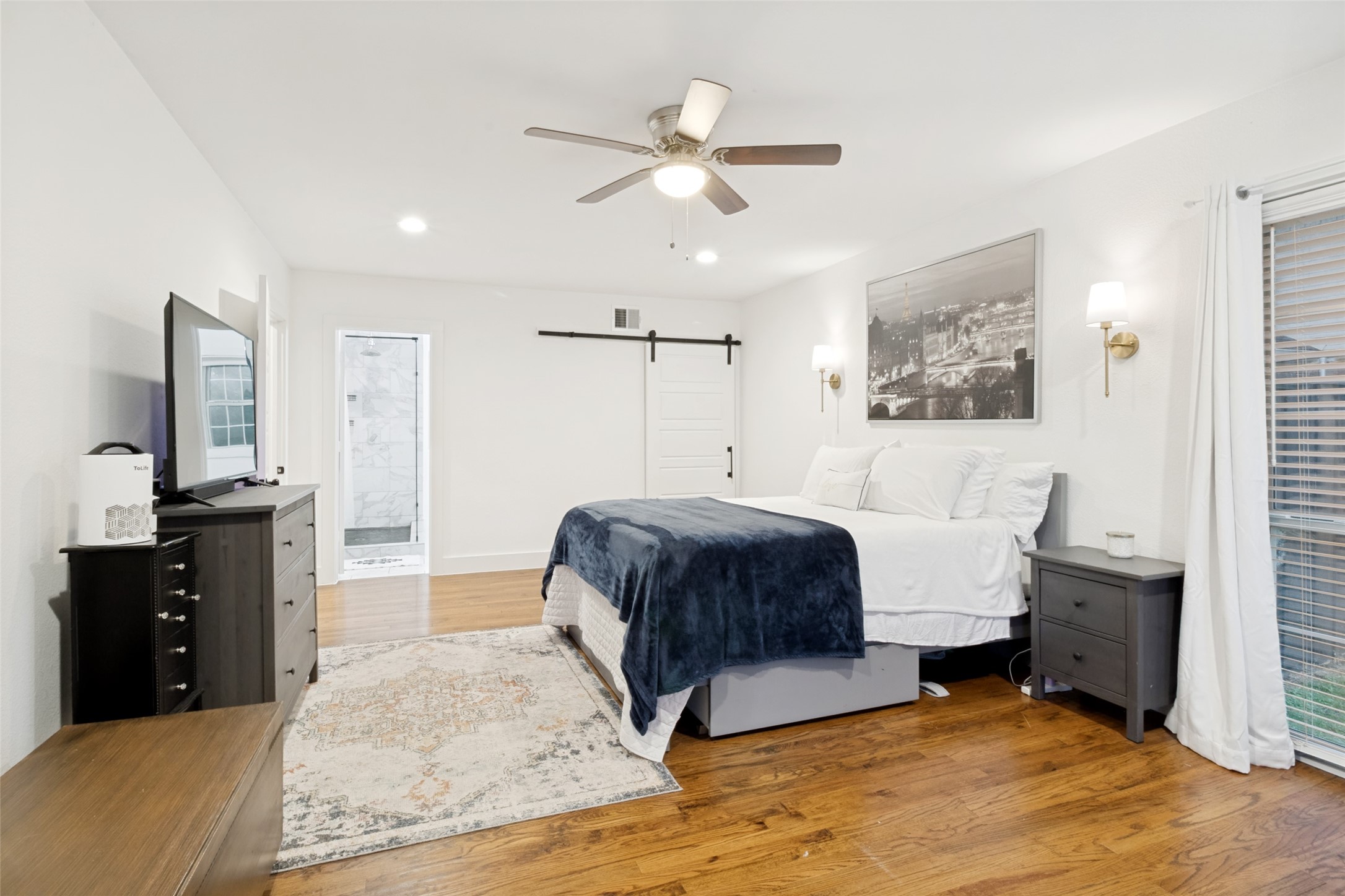 6867 Gaston Avenue Dallas TX 75214
