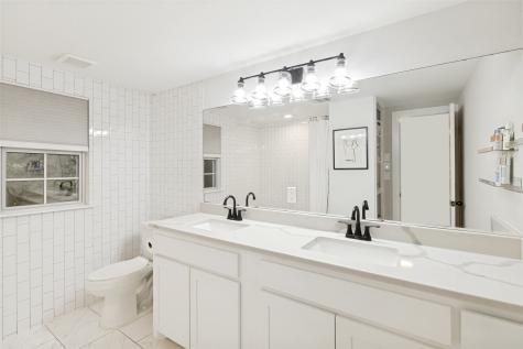 6867 Gaston Avenue Dallas TX 75214