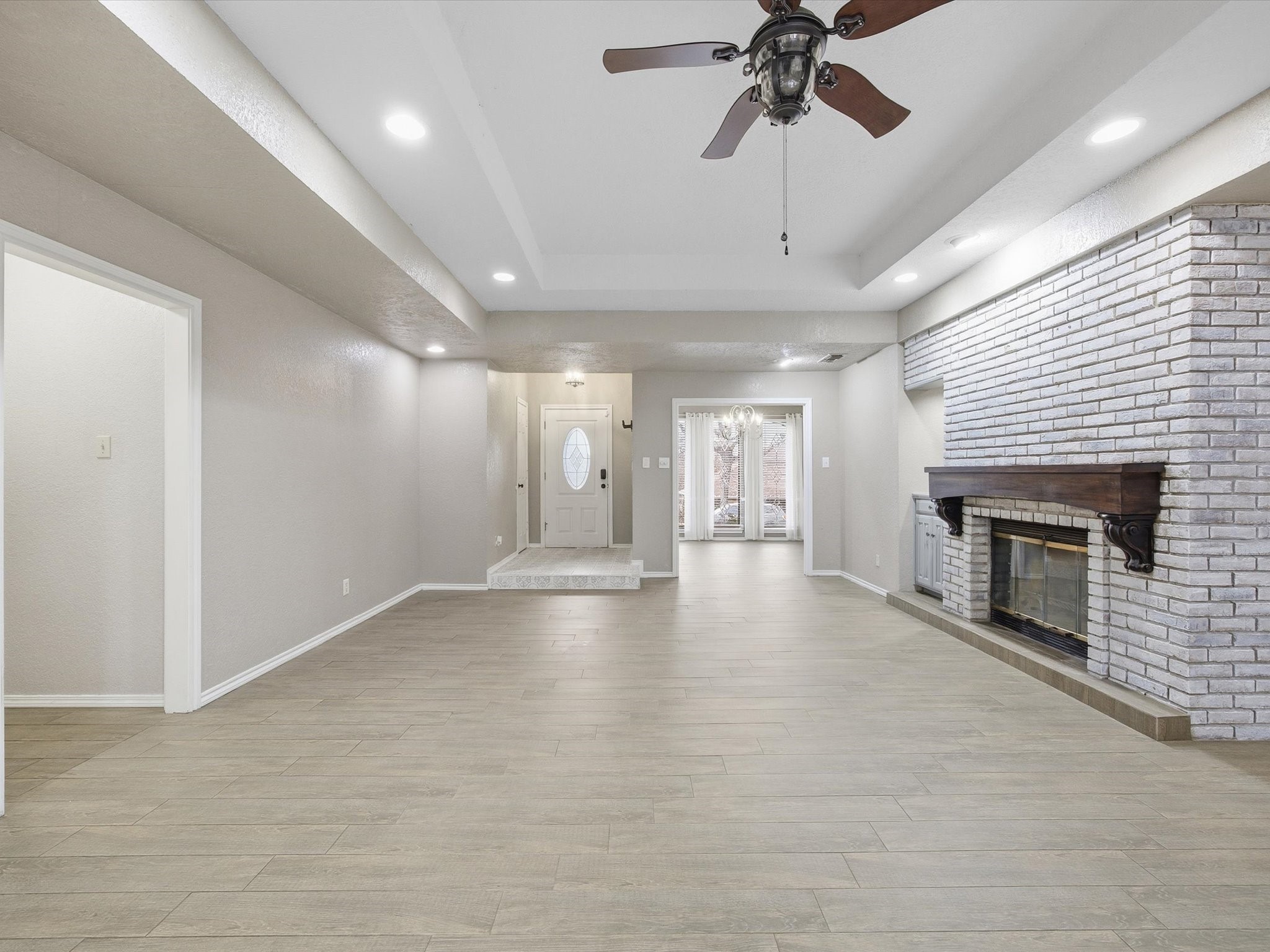 6606 Canalview Drive Arlington TX 76016