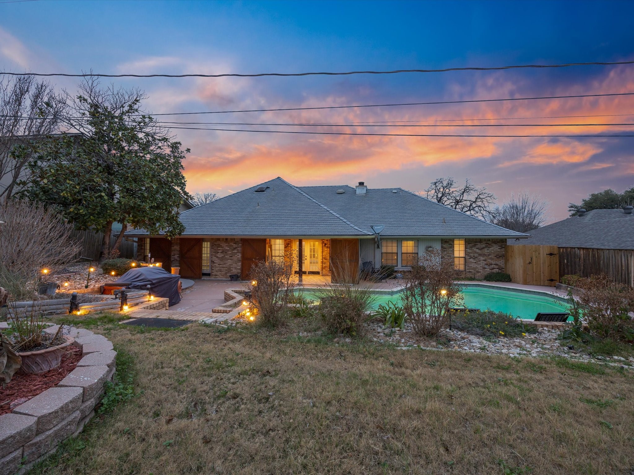 6606 Canalview Drive Arlington TX 76016