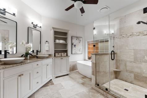 1414 Saddleback Lane Lewisville TX 75067