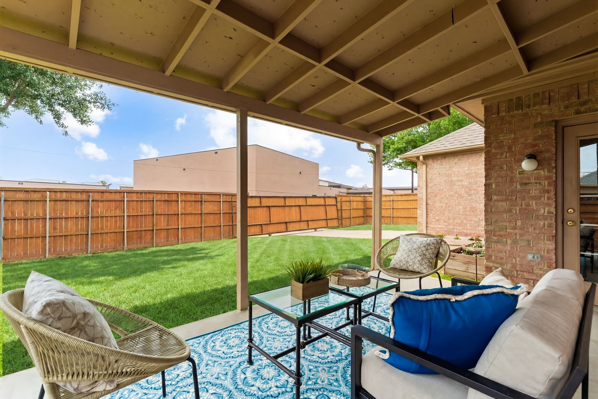 1414 Saddleback Lane Lewisville TX 75067