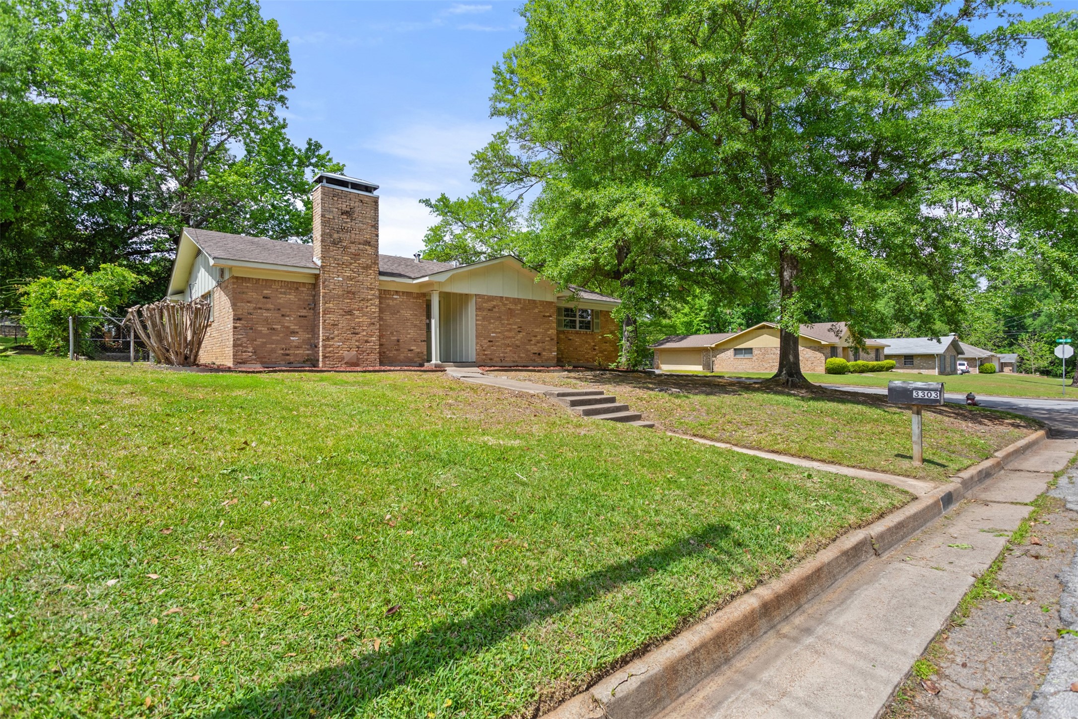 3303 Shenandoah Drive Tyler TX 75701