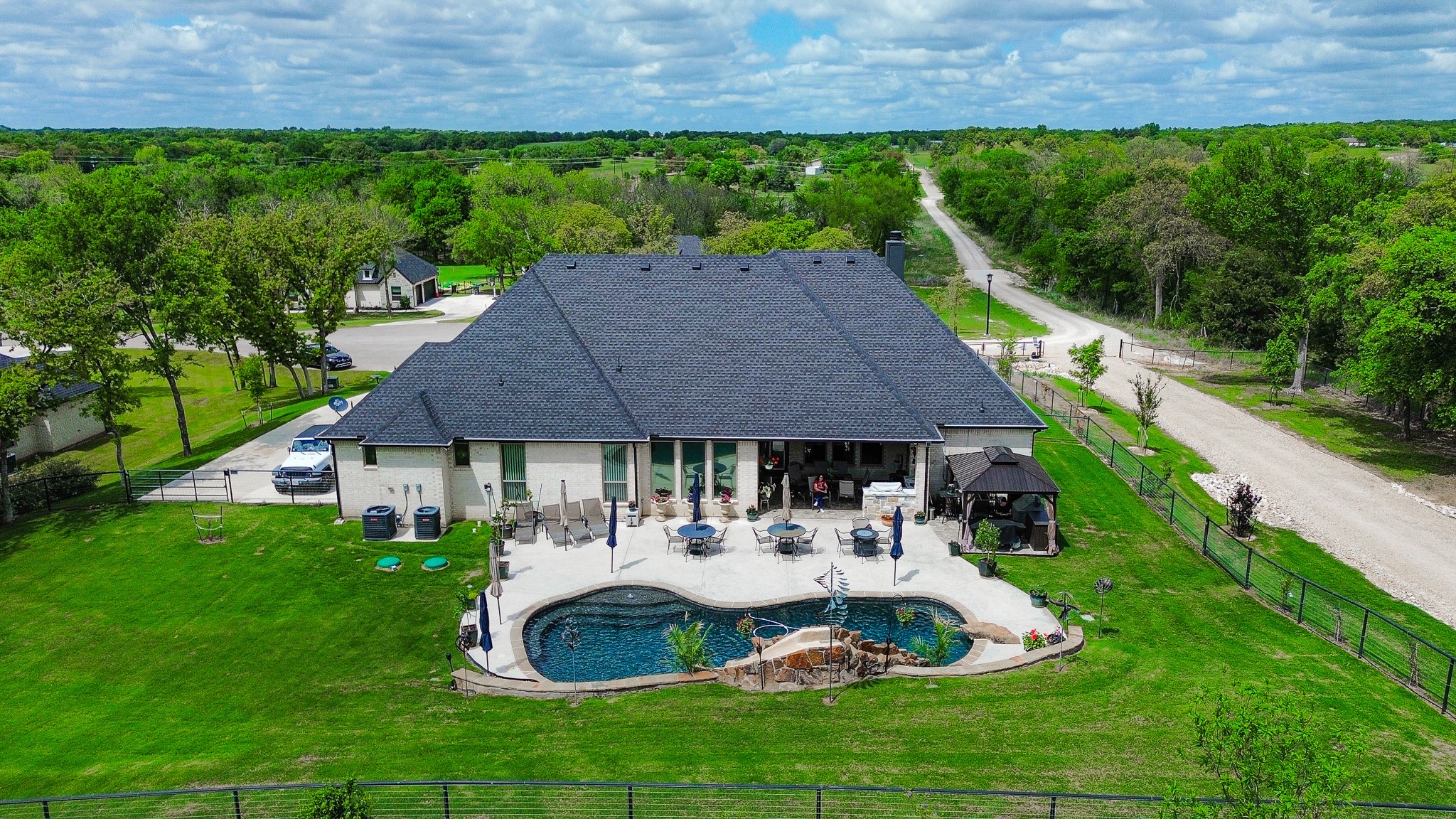 1007 Glenoaks Drive Weatherford TX 76088