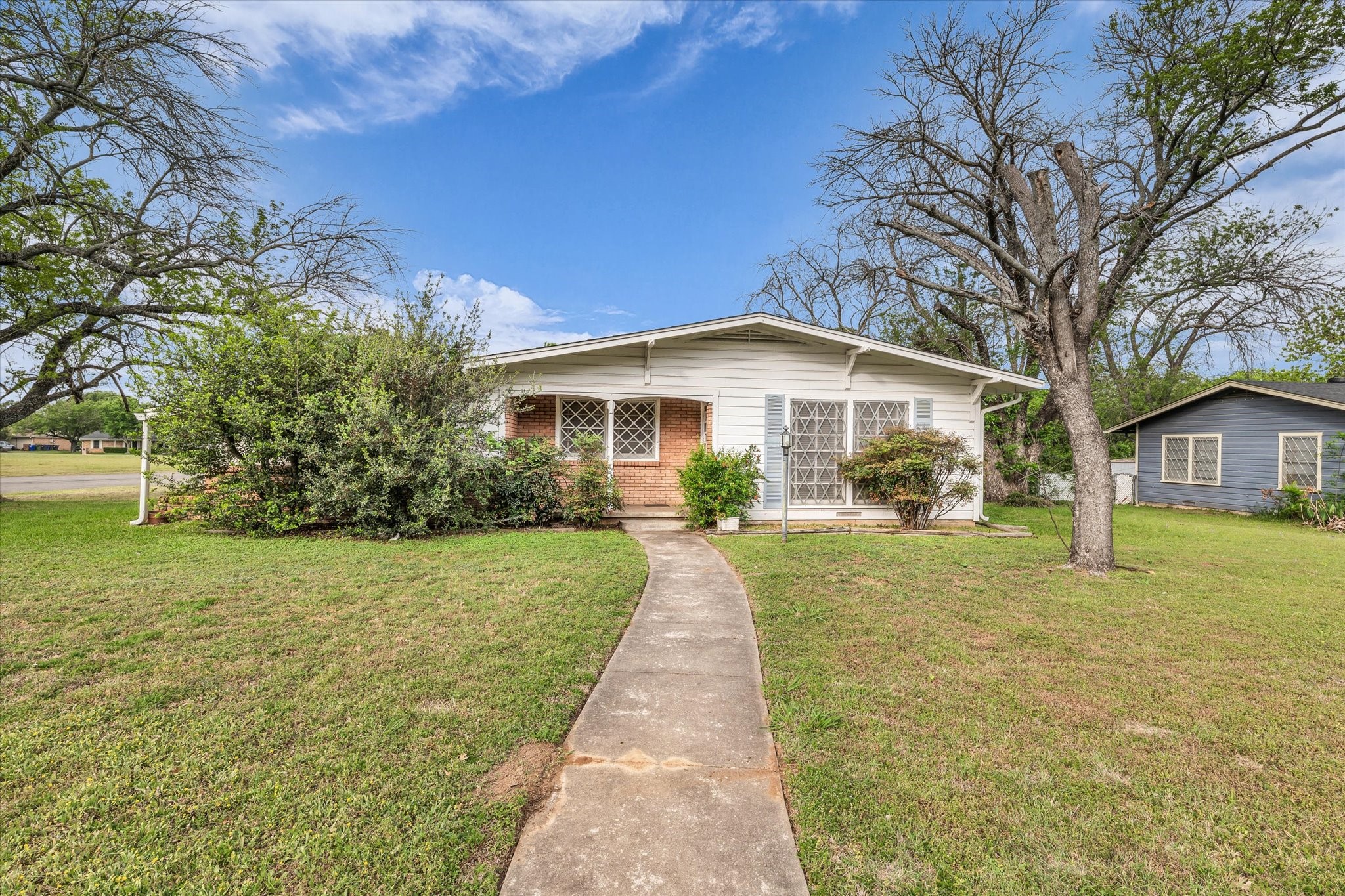 1525 Crow Drive Waco TX 76705